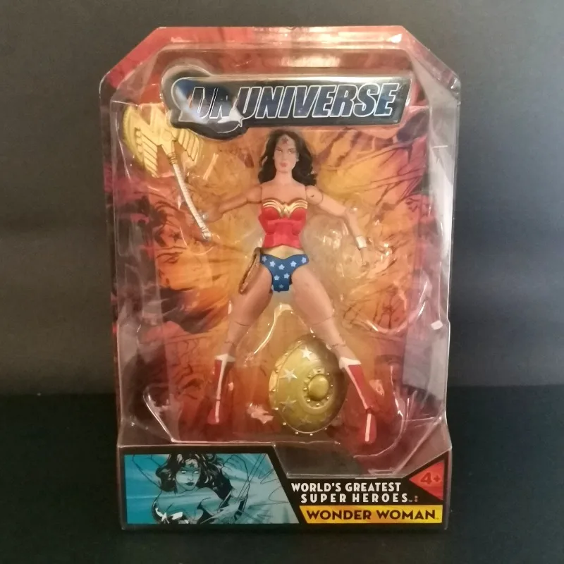 Marvel Animation Wilnew Wonder Woman avec accessoires de base d'arme, articulations mobiles, poupée créative, ornements de modèle de main