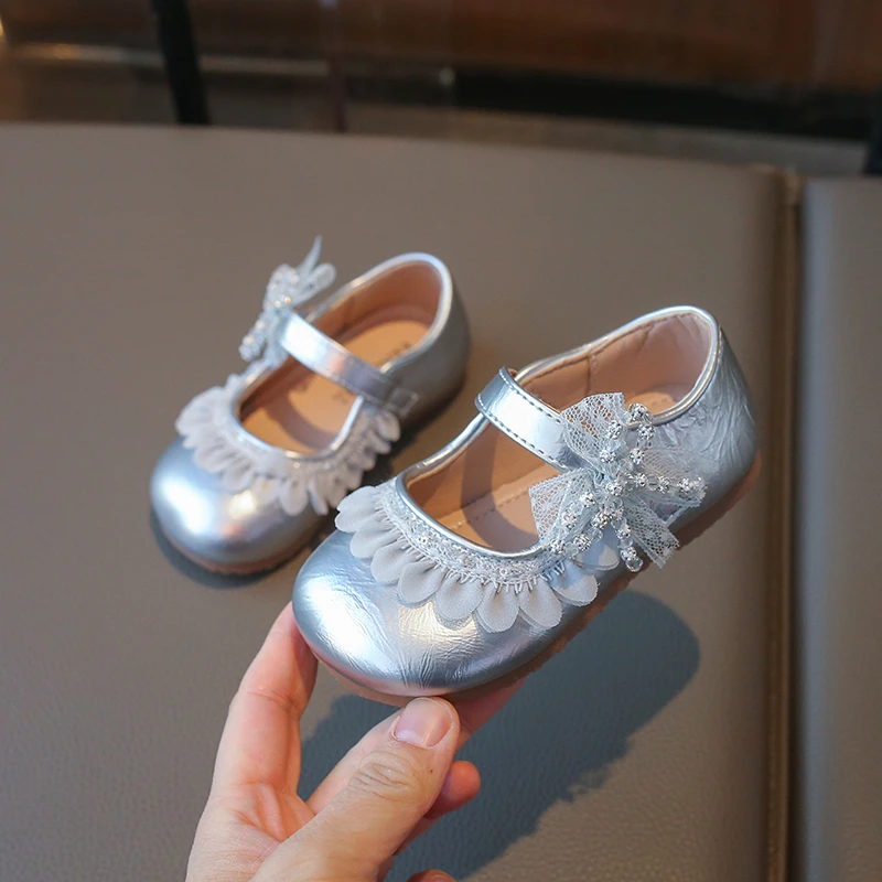

Новые детские балетные туфли 2026 года: Элегантные кожаные туфли для выступлений, принцесс, девочек на свадьбу, с пайетками