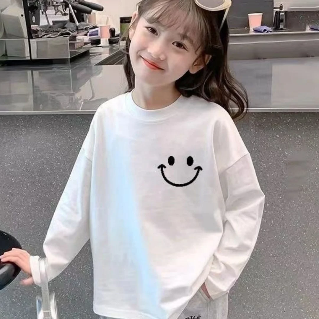 Langarm-T-Shirt für Mädchen, Neuankömmling, modisches, vielseitiges Herbstoberteil für Kinder