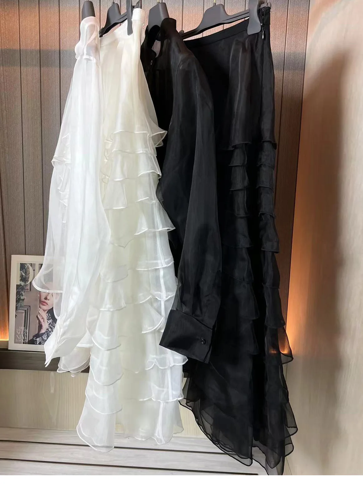 Romantisches reines Farbdesign, mehrschichtiger Kuchenrock, langer Midirock, vielseitiger f-Länge-Rock, französischer Stil für den Pendelverkehr