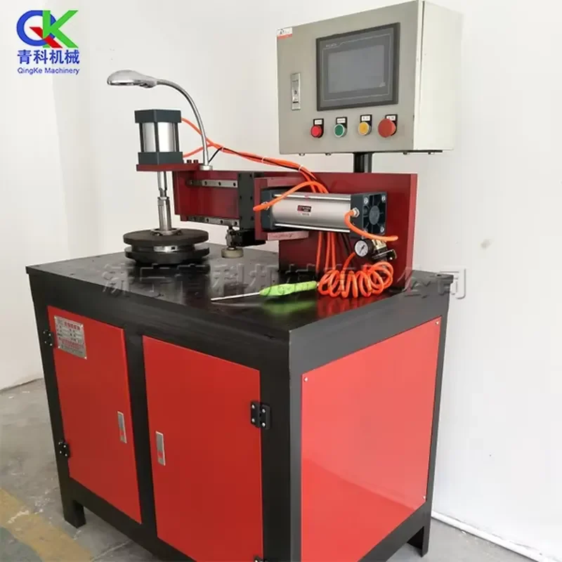 CE Certification 650 mm Working Table Gate Fence Decorative Ornamental Iron Working Machinery Efficient CNC Metal Scroll