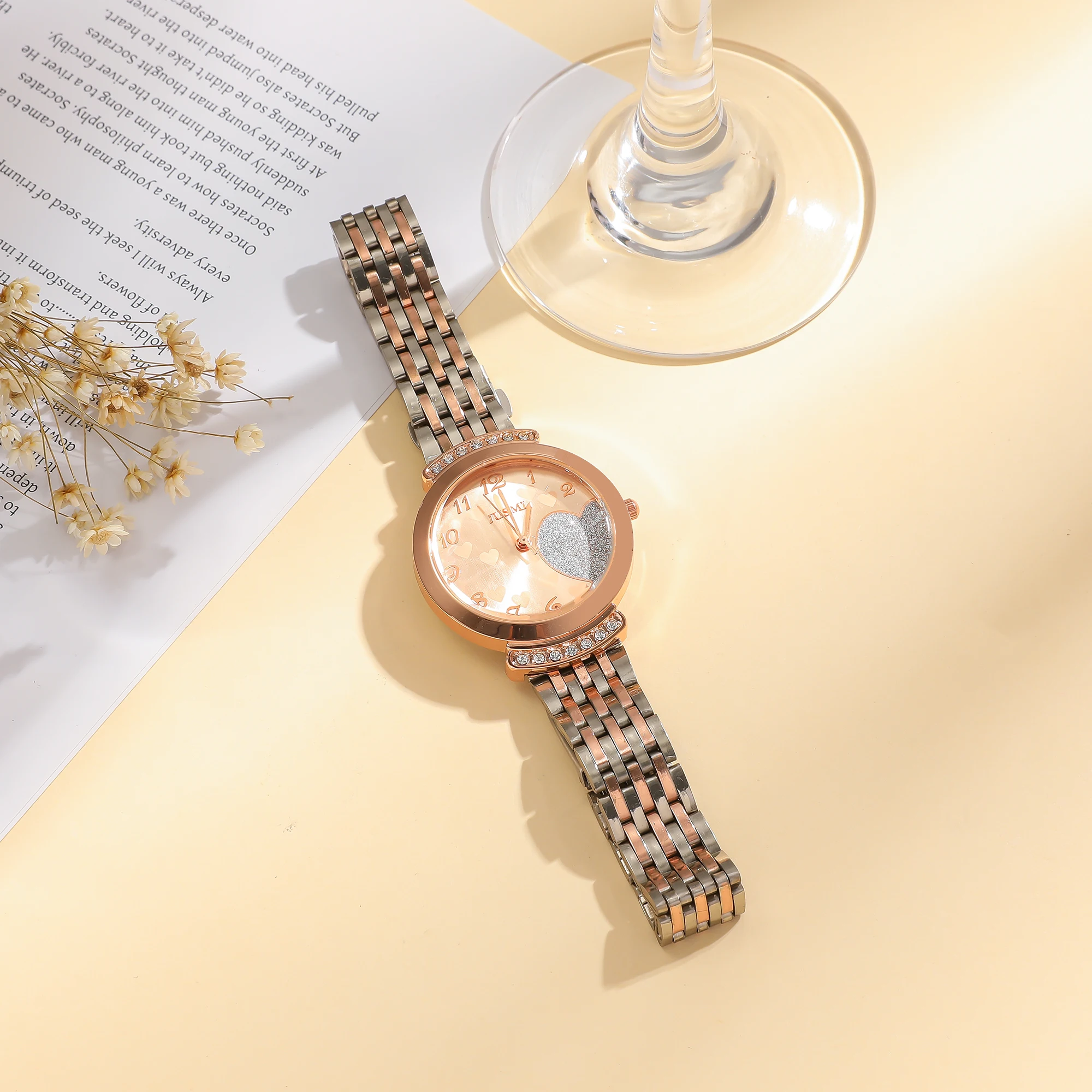 

Элегантные женские часы с сердцевидным циферблатом цвета розового золота, с бриллиантовым акцентом, двухцветным браслетом из нержавеющей стали, милые кварцевые наручные часы, идеальный подарок.