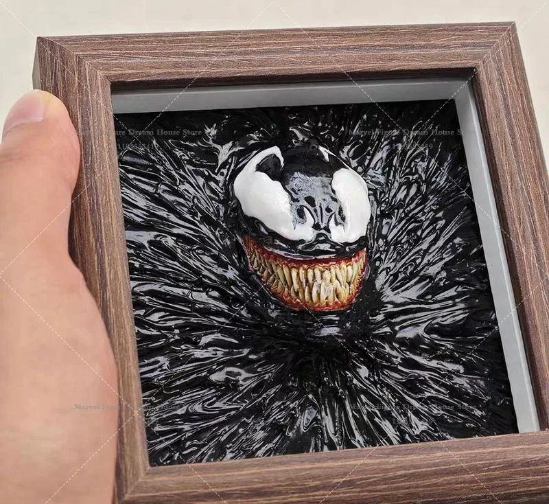 En Stock, regalo creativo, adorno de escritorio, criaturas alienígenas fluidas negras, Eddie Brock, conjunto completo, figura de acción, soldado, juguetes para regalo