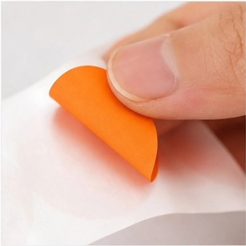 500Pcs Round Stickers Adhesive Label Tags Orange for Gift Wrapping Party Decorations Removable Stickers for School Notes Kitchen