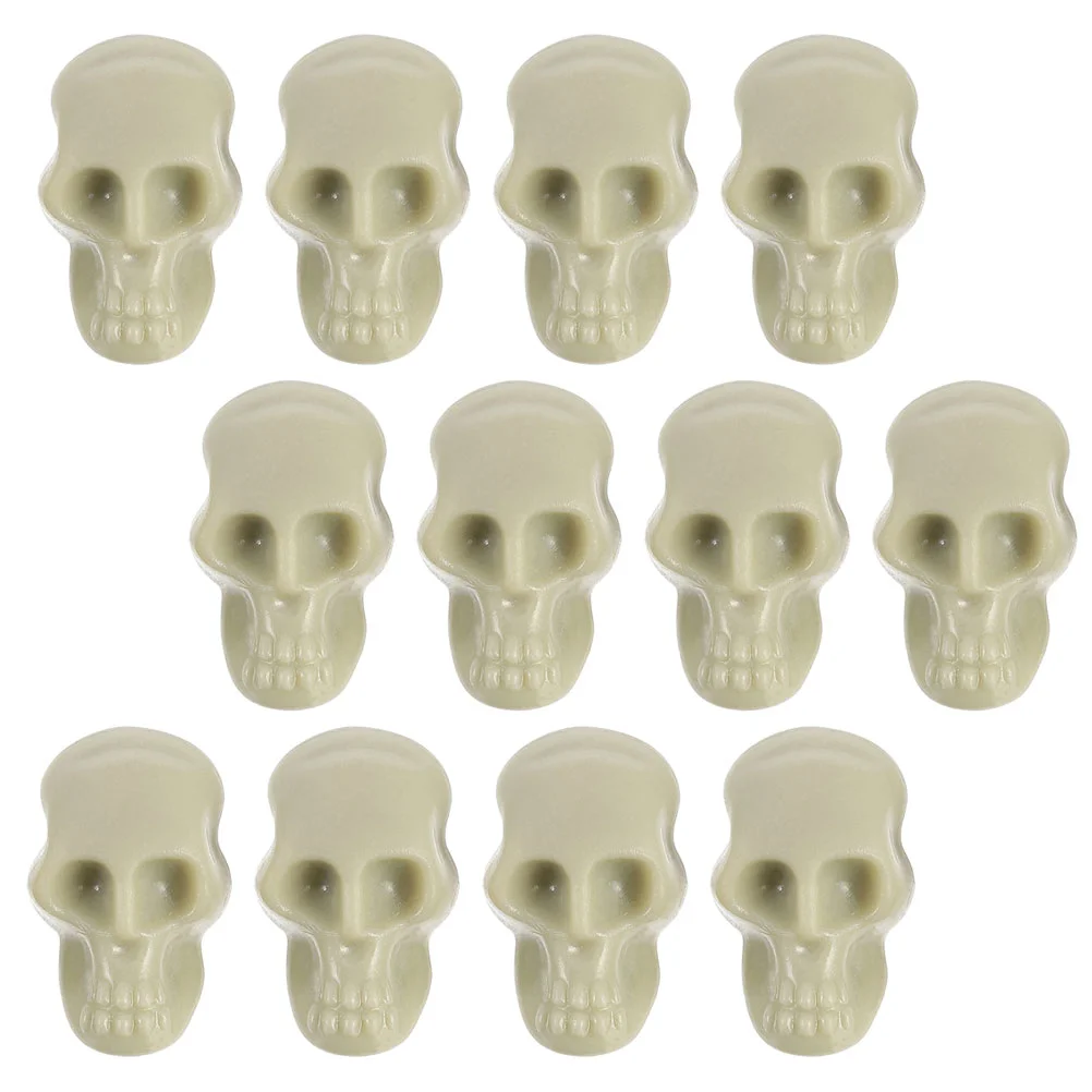 

70 Pcs Mini Skull Plastic Decor Crafts Adornment Small Skulls Models Charms Halloween Scary Props Fake