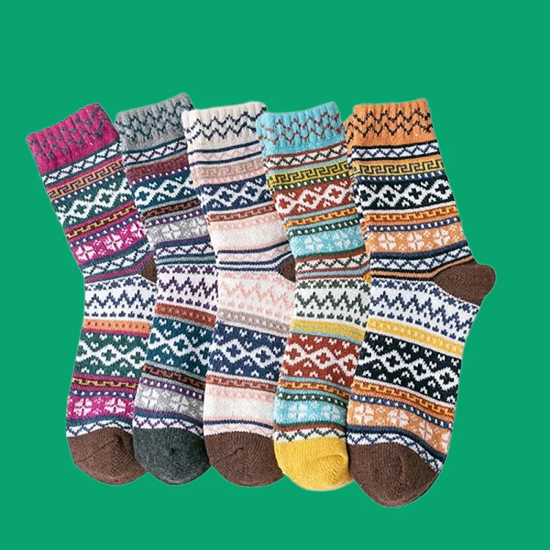 5/10 Pairs Breathable Cross Ethnic Style Leisure Lengthened Thickened European And American Mid-tube Women's Casual Socks