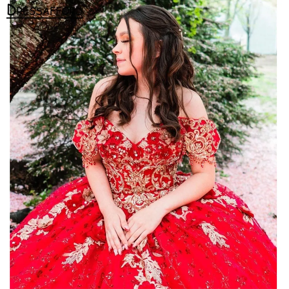 فساتين Quinceanera تول دانتيل مطرز يزين الحبيب الفاخرة الحلو الأميرة الكرة ثوب Vestidos De 15 Años