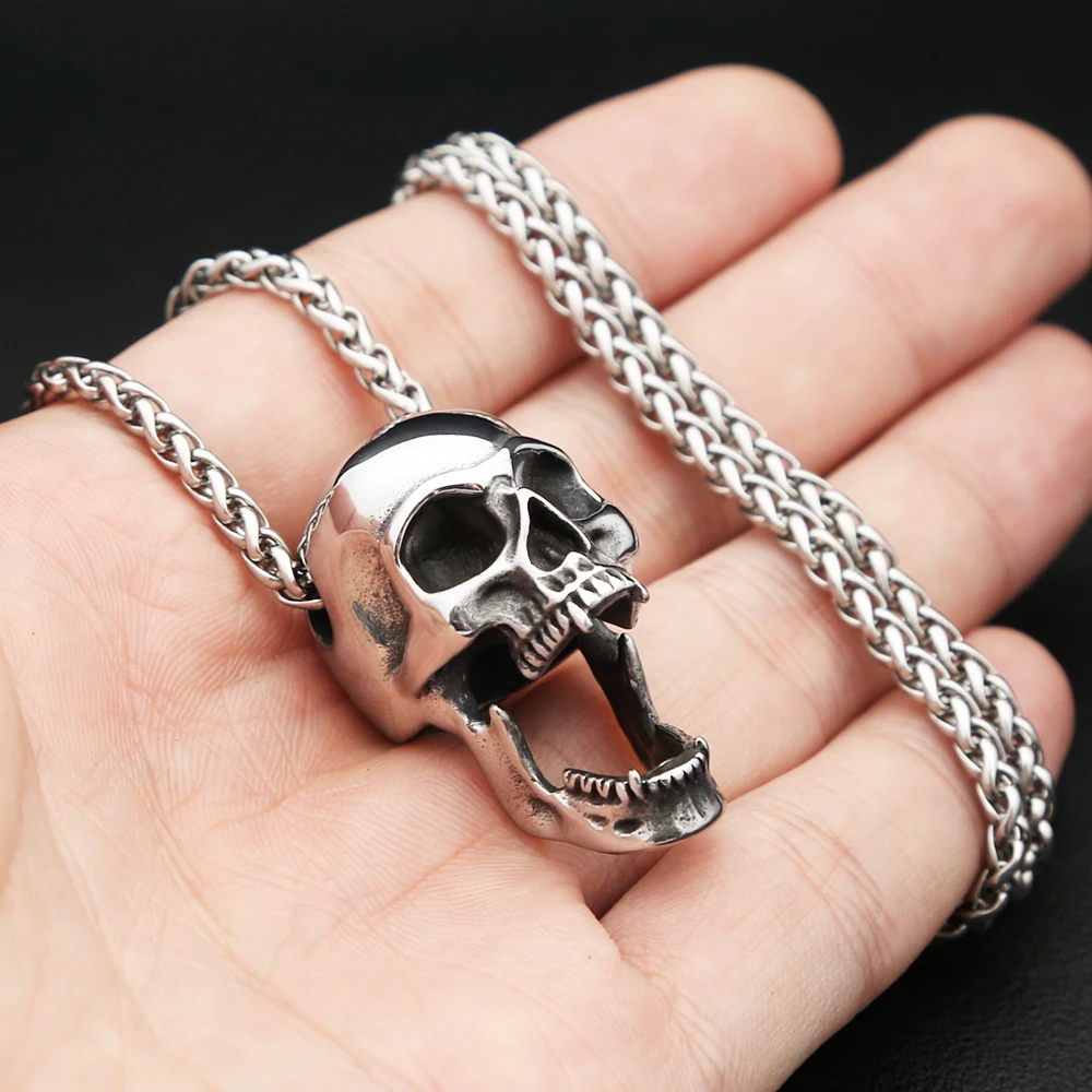 Gothic Vintage Stainless Steel Skull Pendant Necklaces For Men Women Punk Skull Bottle Opener Necklace Biker Jewelry Accessories