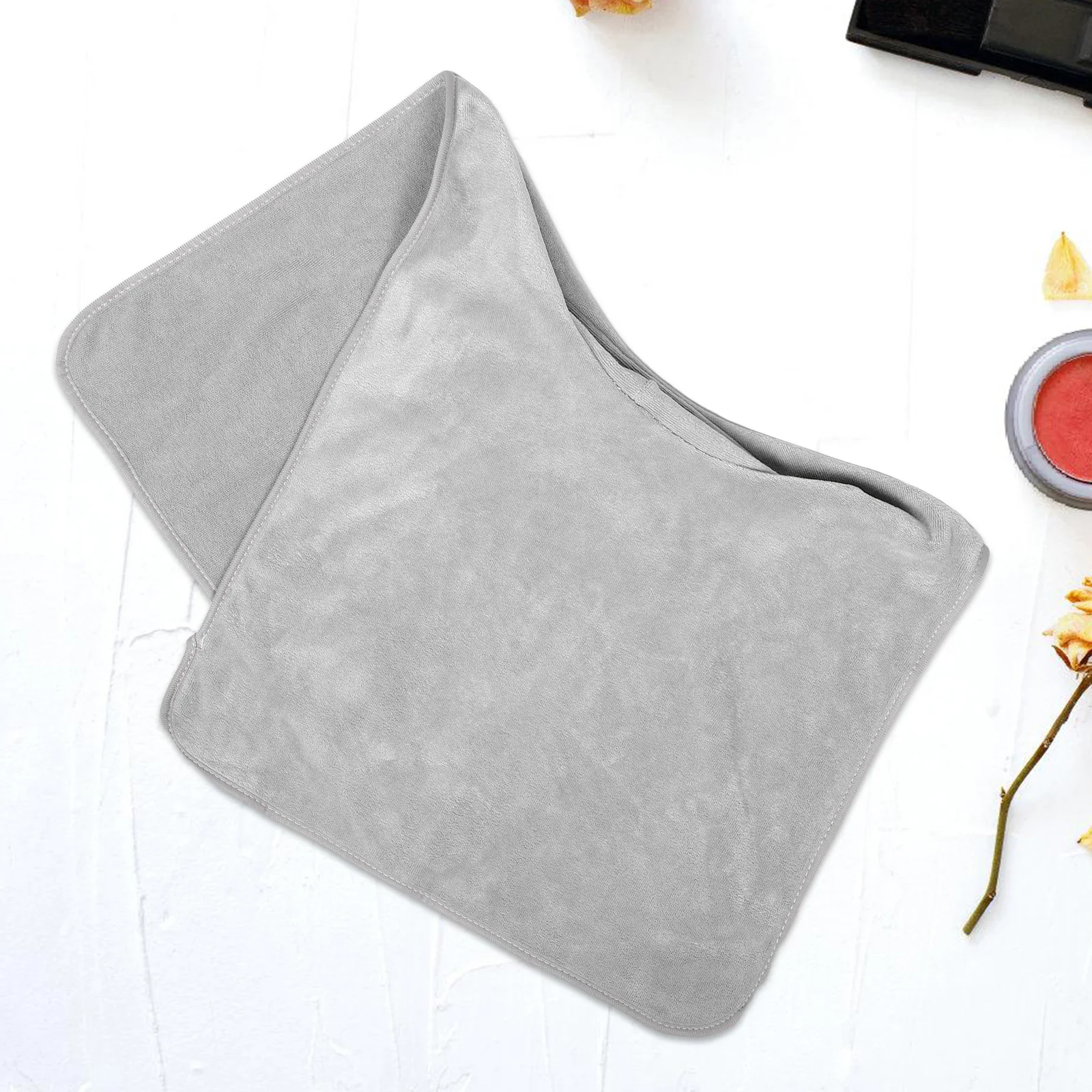 

Reusable Massage Table Cover with Face Hole Soft Thick Bed Sheet for Salon Home Use Light Grey 80x40cm