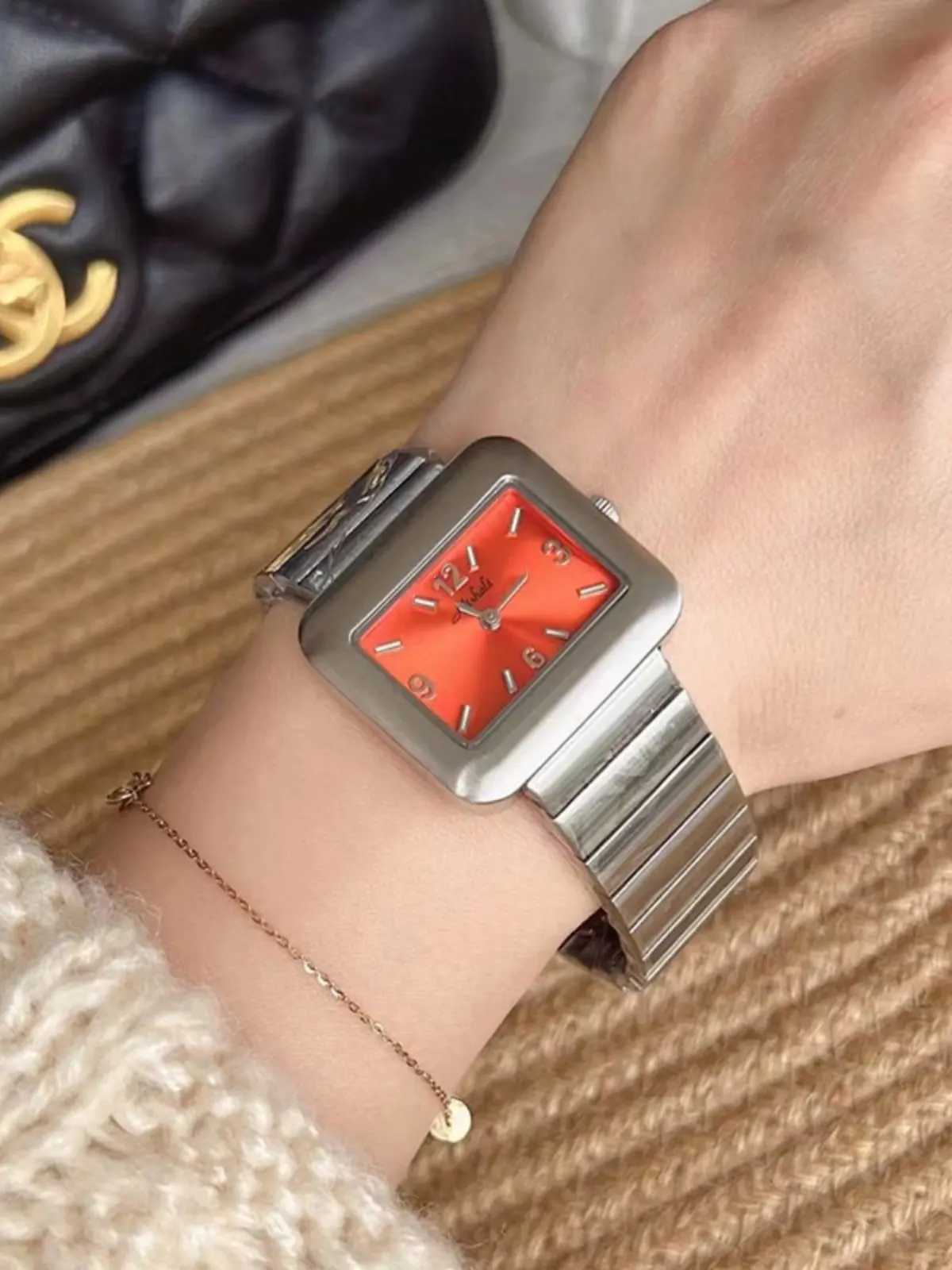 Women'S Watch, 2026 New Model, Luxurious Square Fashion Watch For Women, High-End Vintage Style With Bamboo-Shaped Steel Strap.