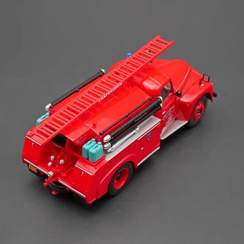 IXO Diecast escala 1:43 Citroen 46 CD motor de bomberos modelo de coche de aleación producto terminado juguete de simulación colección regalo modelo estático