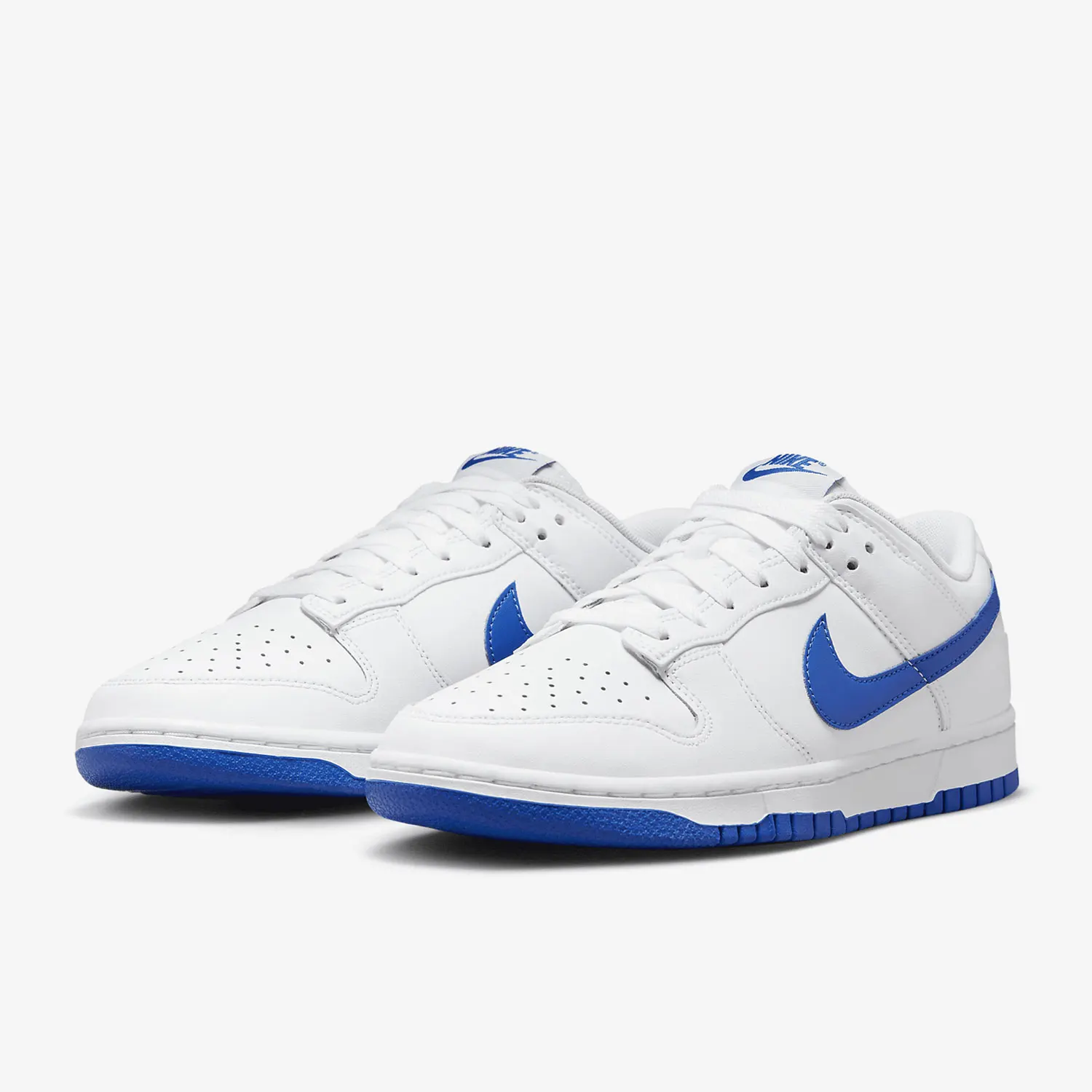 Nike Genuine Dunk L…