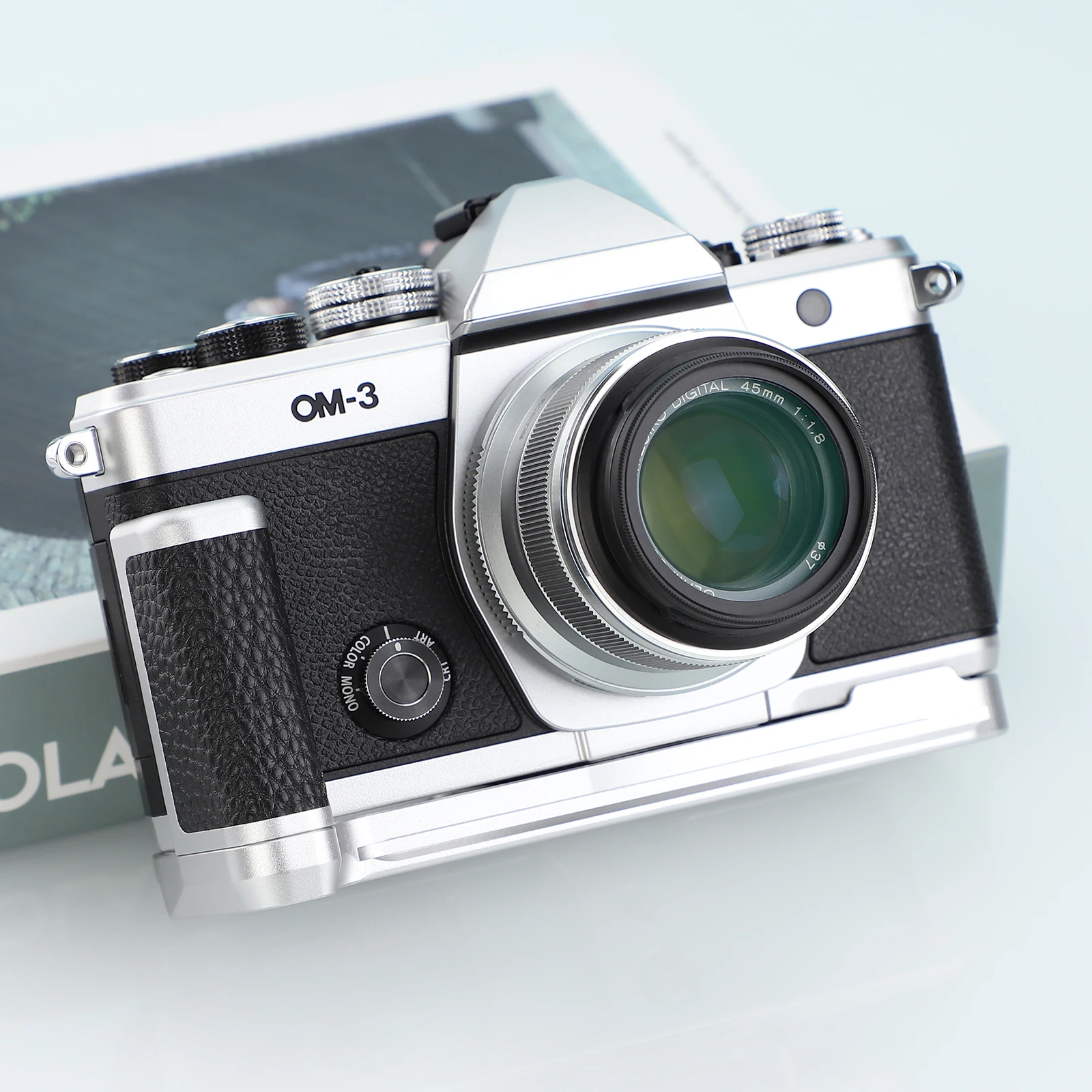 Haoge Camera Bracket Holder Hand Grip for OM SYSTEM OM-3 OM3 Camera Fit Arca Swiss Kirk RRS Benro Quick Release Plate Silver