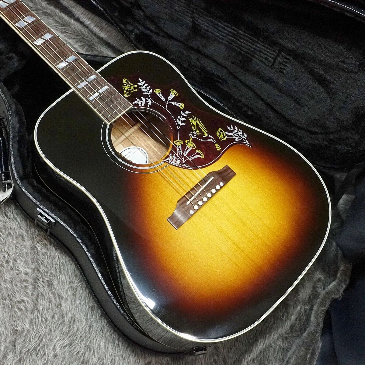 Hummingbird Standard Vintage Sunburst Acoustic Guitar