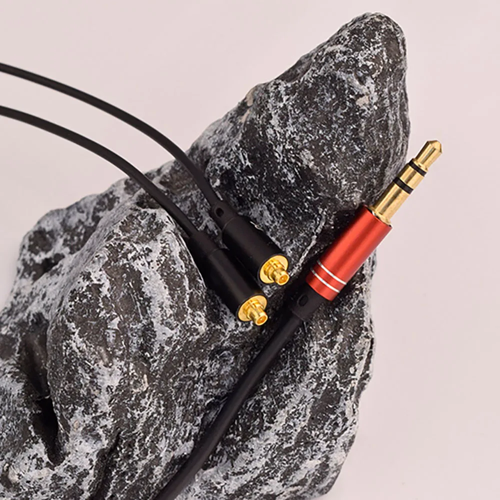 QIGOM X1 MMCX DIY Upgrade Cable, Oxygen-free Copper, 3.5MM Interface, Interchangeable, High Shielding, Reduce Signal Distortion