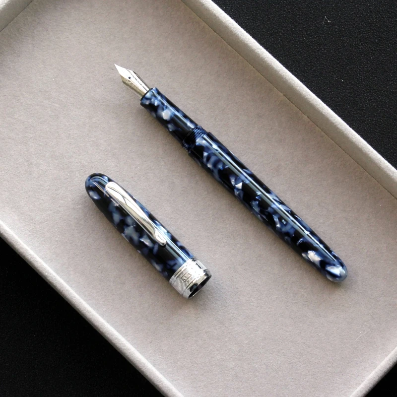 Van Gogh Starry Sky Resin Beautiful Fountain Pen Students Smooth Writing Business Gift Resin/Metal Pen Holder