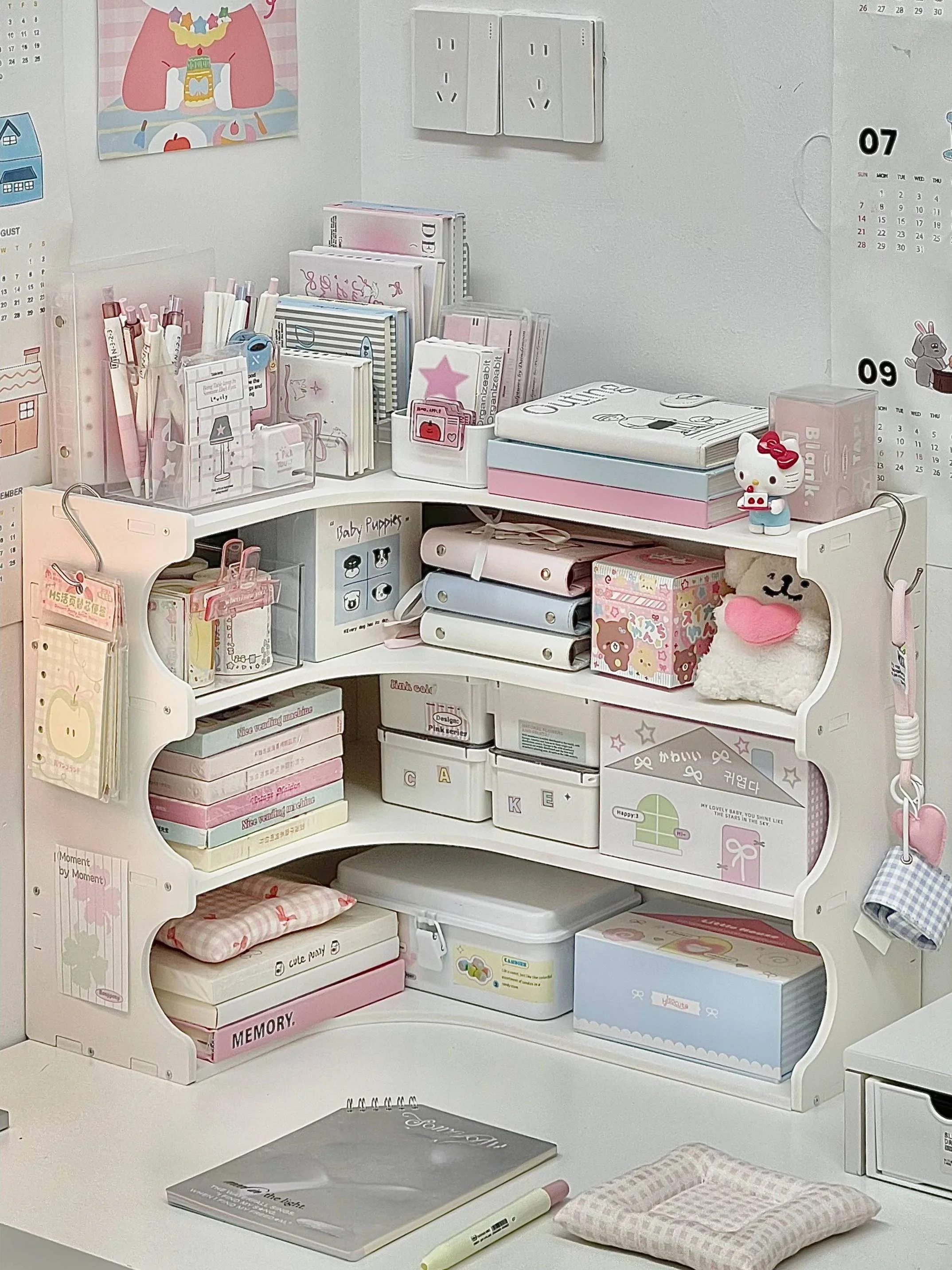 

Настольный органайзер для угла стола Ra Dormi: многоуровневый, большой емкости, для канцелярии, блокнотов и мелочей