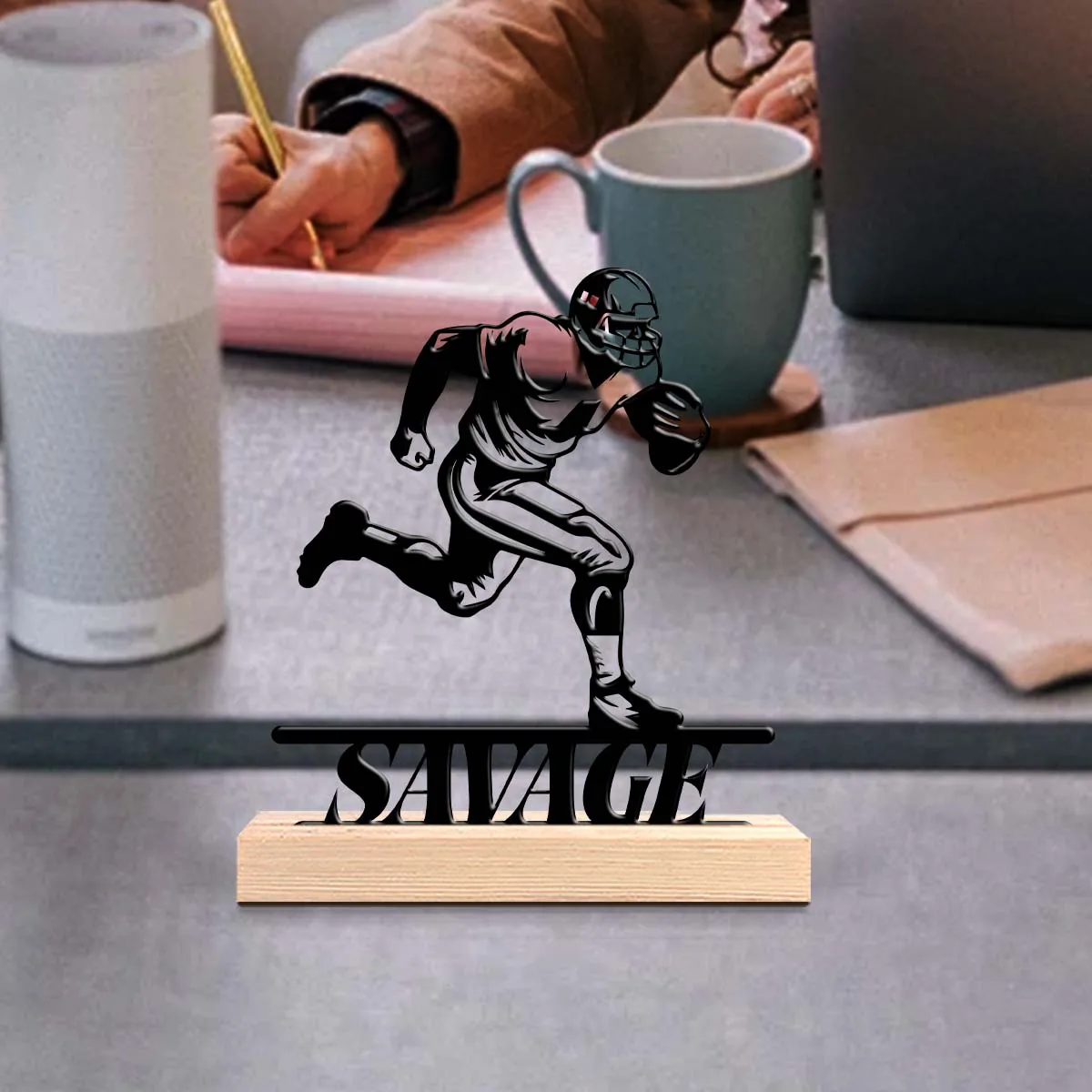 1pc Interesting Metal Desktop Decoration Customizable Content Equipped with A Wooden Base Desktop Decorations,Office Decorations
