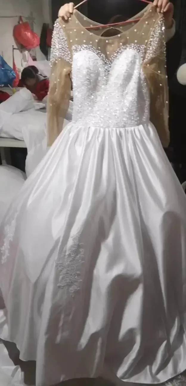 Robe de mariée arabe personnalisée, nouveau Design, cristaux de luxe, manches longues, robes de bal, dos à lacets, 2024