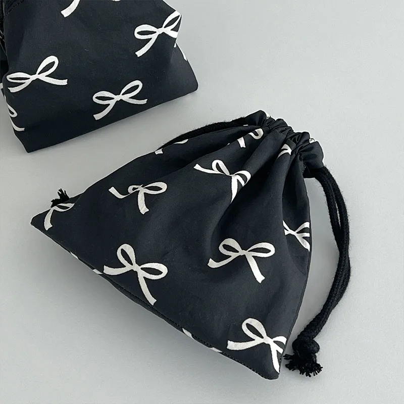 Korean Bow Storage Bag Cotton Polyester Sweet Kawaii Drawstring Bag Lipstick Portable Makeup Bag Travel Organizer Accessories