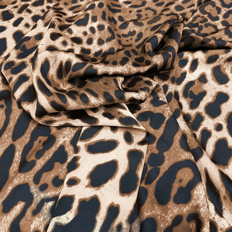 Europe And America Fashion Leopard Printed Imitate Silk Satin Or Thin chiffon Fabric For WomanDress Blouse Handmade DIY Cloth