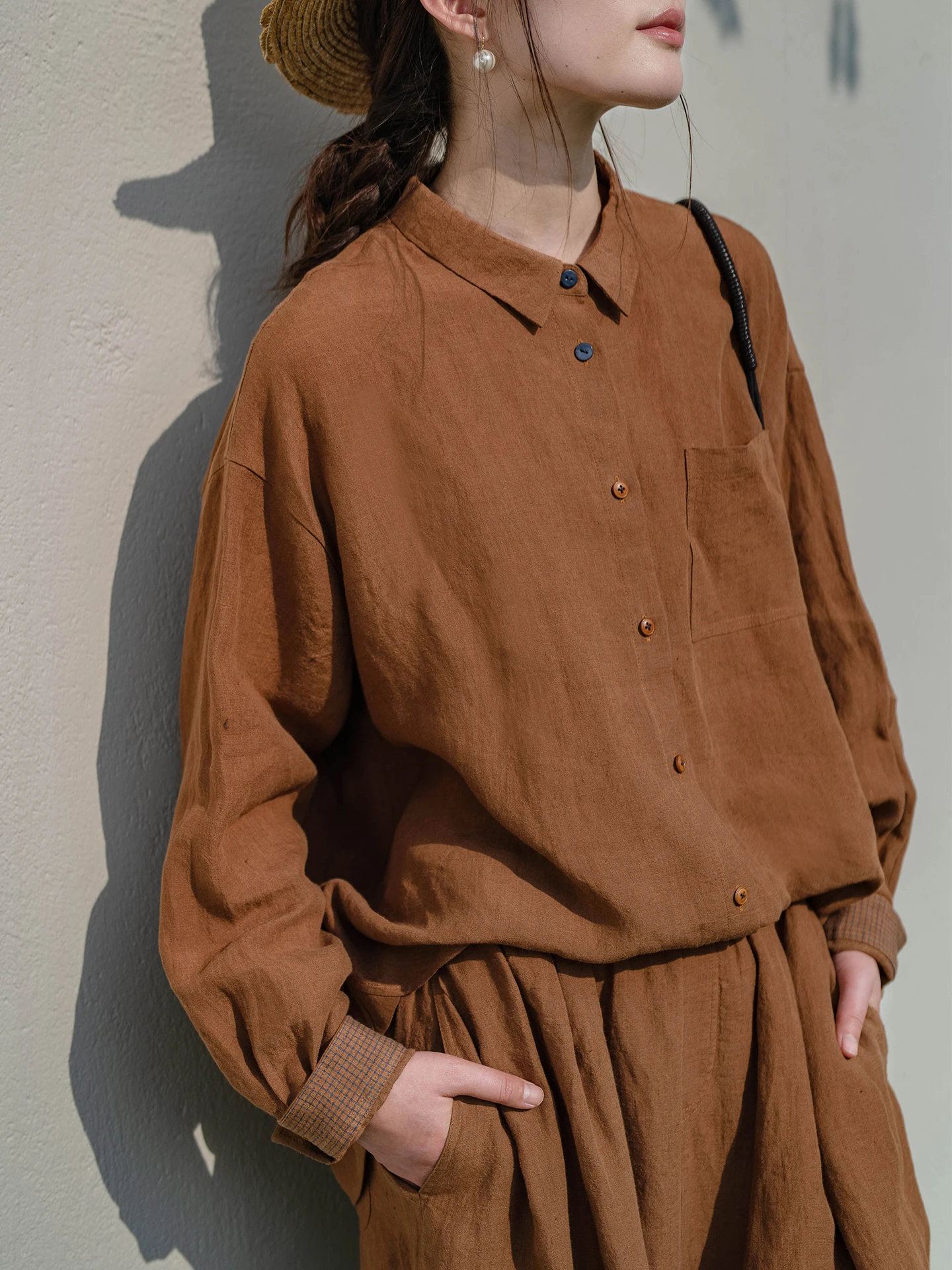 

Оригинальный женский кардиган из льна в клетку с отложным воротником, свободного кроя, с длинными рукавами, для весеннего сезона