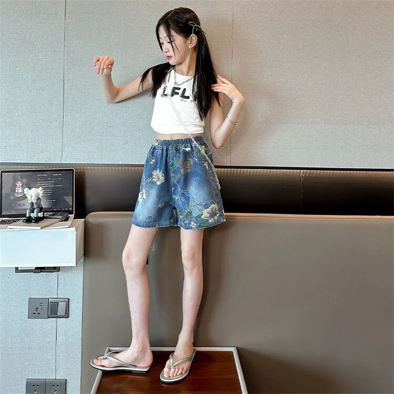 

Girls' summer denim shorts 2024 new CuHK Kids Korean version of American High Street summer pants ages 6-12