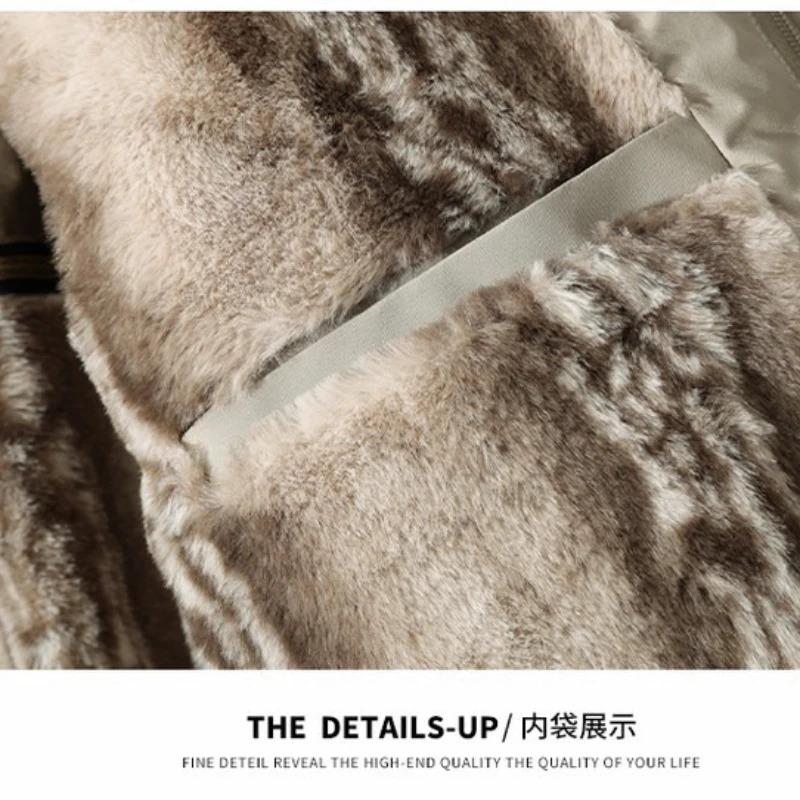 الشتاء الحضري ​ ​ معطف شتوي بياقة من الفرو قابل للفصل للرجال - دافئ مبطن بالصوف ​   معطف التنقل اليومي