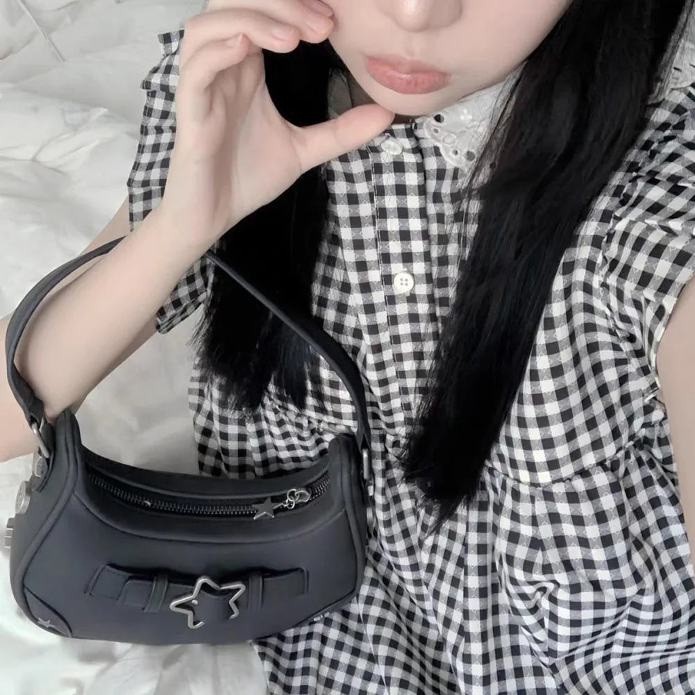 

Women Large Capacity Shoulder Bag Stylish PU Star Small Shoulder Bag Retro Classic Purse Hobo Bag for Daily Office Use Sling Bag