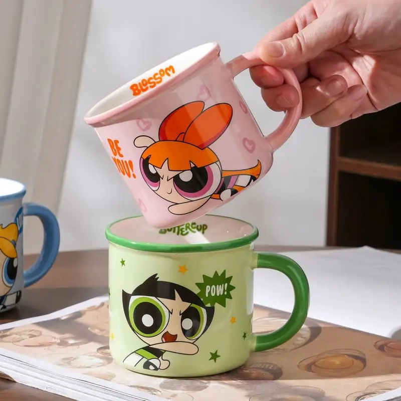 كوب سيراميك Powerpuff للفتيات مع نمط كرتوني لطيف قابل للتخصيص أدوات شرب حليب الإفطار المنزلي هدية عيد ميلاد مثالية للفتيات