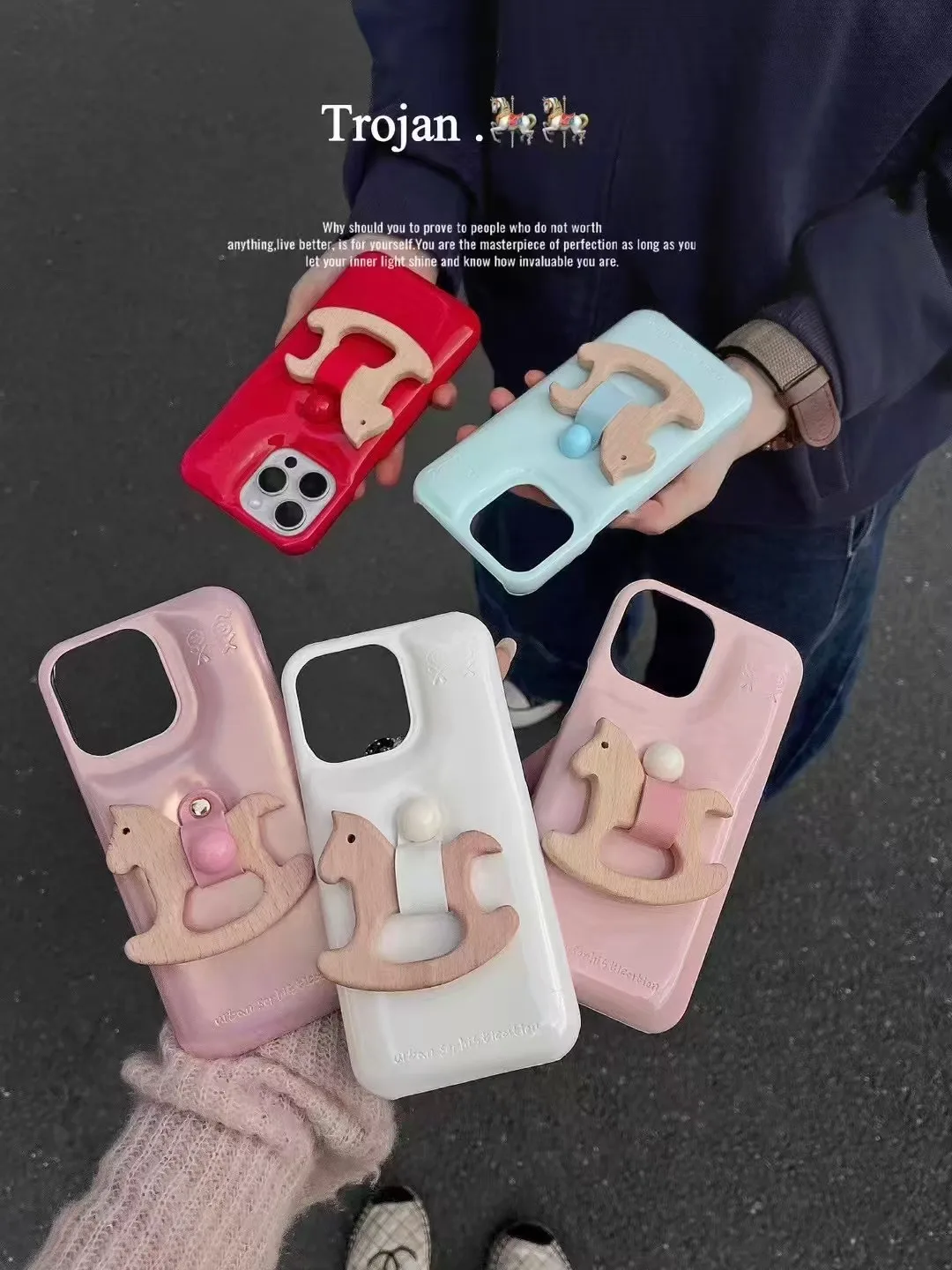 

The cute three-dimensional horse stand is suitable for iPhone 16, Promax 15, 14, and 13 phone cases, as well as the new soap cas