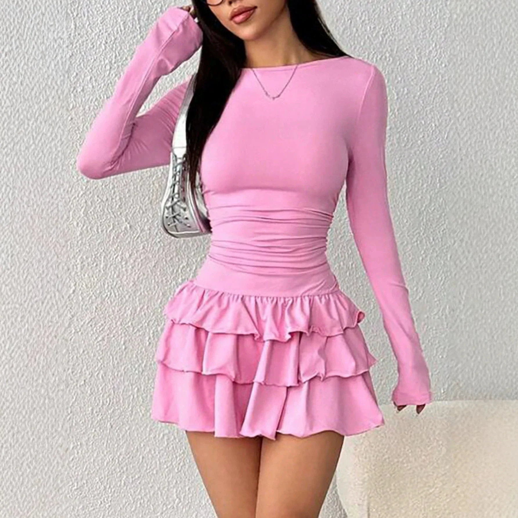 Damen-Kleid mit Rundhalsausschnitt und langen Ärmeln, figurbetont, mit geraffter Taille, mehrlagigem Rüschenrock, schmal geschnitten, Minikleid, lässig, Streetwear, Club, Party – Detail 13