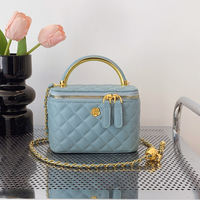 2025 New Luxury Designer Women's Diamond Grid Shoulder Bag Small Square Crossbody Bag Elegant Party Handbag Wallet Purs Gift