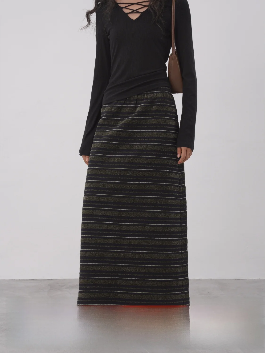 

Юбка EIGHTHMONTH с высокой талией, прямого кроя, в полоску, женская, осенняя новинка, стройнящая, ретро, миди, повседневная, с волнообразным дизайном