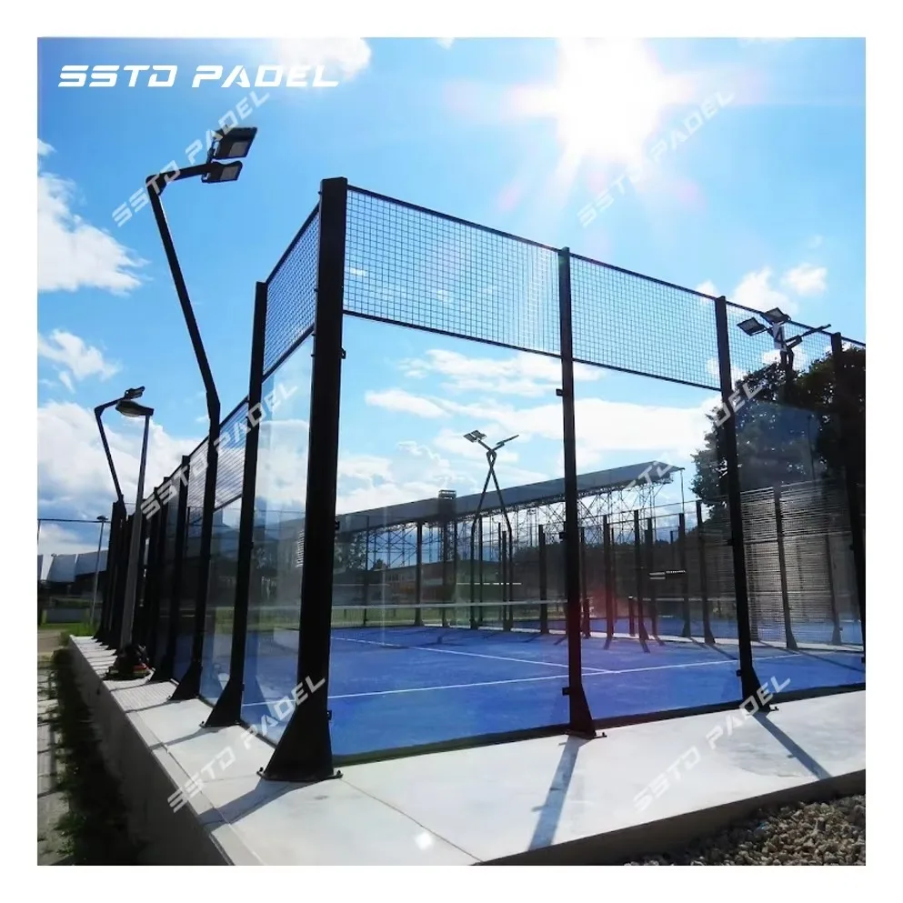 Professional sales of complete cage-style squash courts, panoramic board-style tennis courts, as well as tennis court equipment.