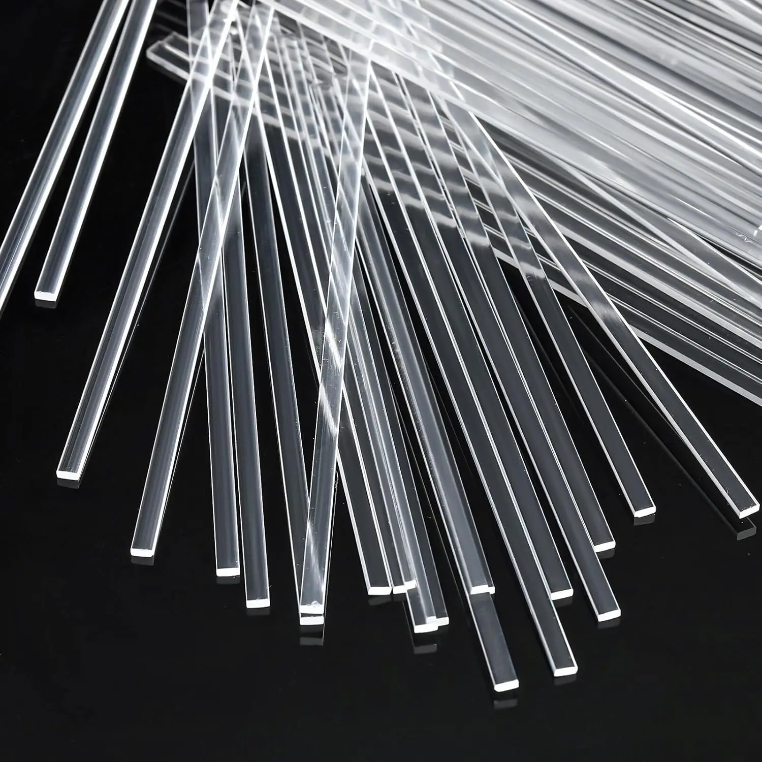 

200Pcs 2x4mm Flat Acrylic Clear Sticks for Candy Cake Pops Sticks Lollipop Reusable Candy Rod for DIY Cupcake Dessert Decoration