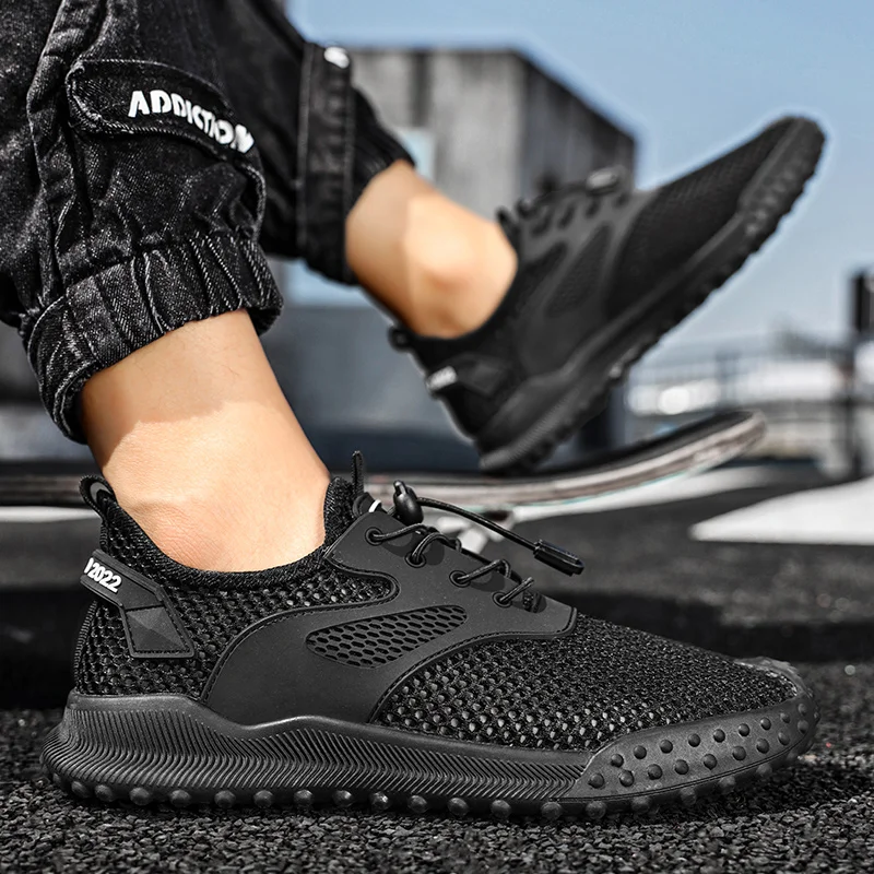 2023 New Summer Hollow Golf Shoes Men's Breathable Outdoor Sports Shoes Men's Khaki Black Golf Training Shoes