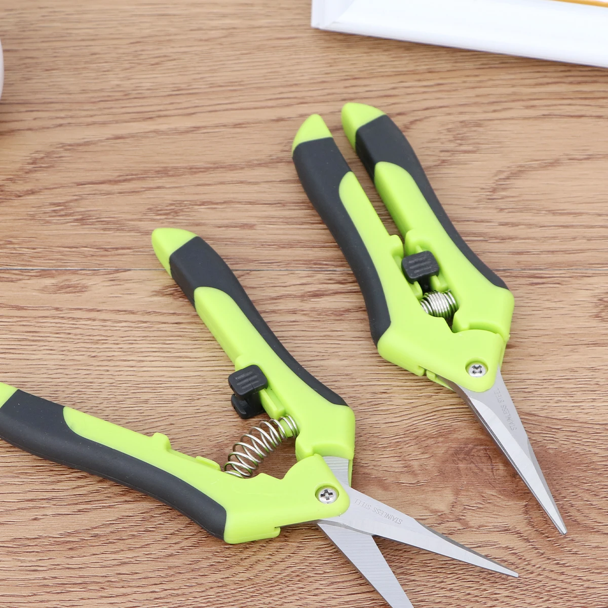 

2 pcs Stainless Steel Pruning Shears Ergonomic Non-Slip Handle Cushion Shock Absorber Scissors Durable Sharp