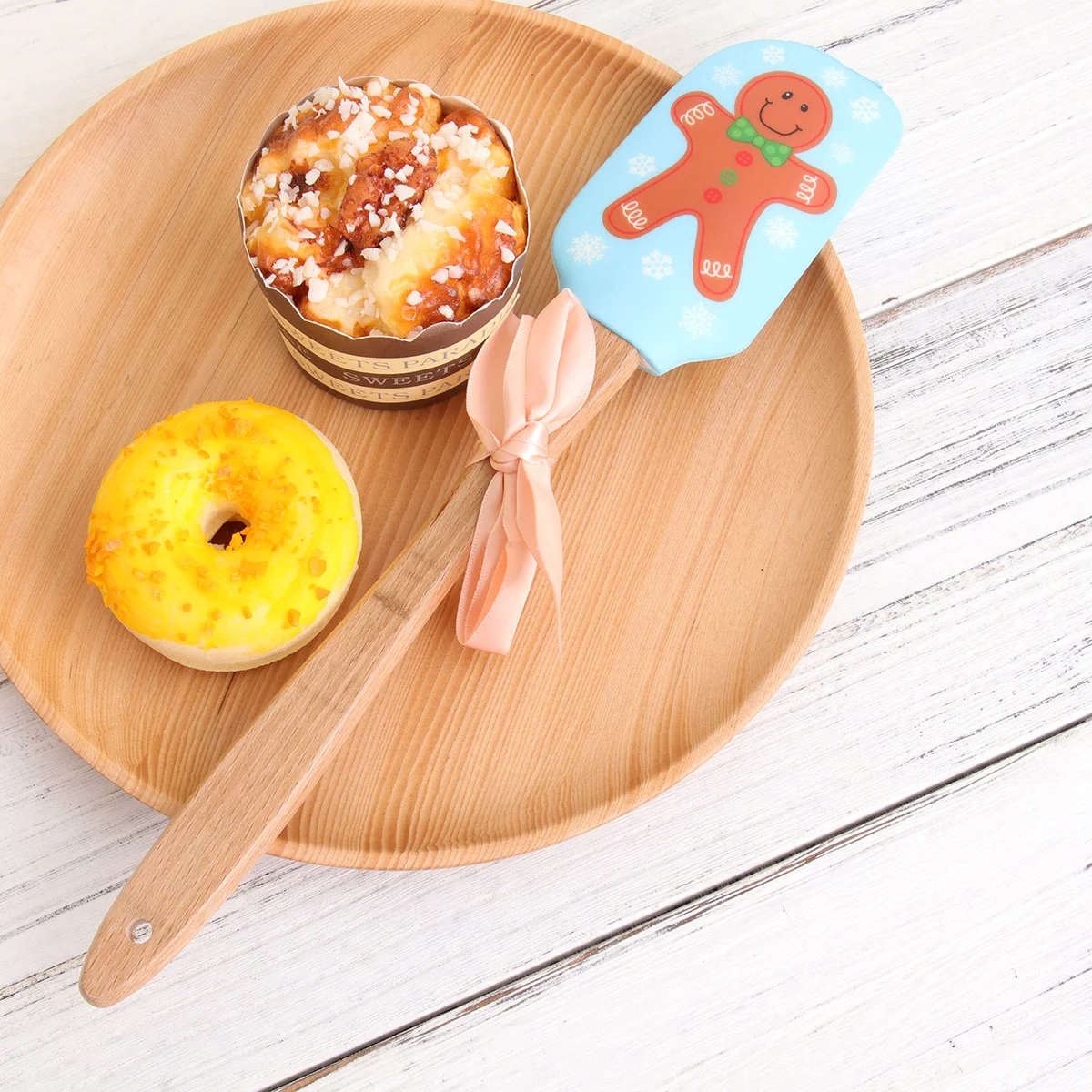 

Festive Gingerbread Man Silicone Spatula Wooden Handle Cake Butter Scraper Baking Kitchen Tool Christmas Gift Idea