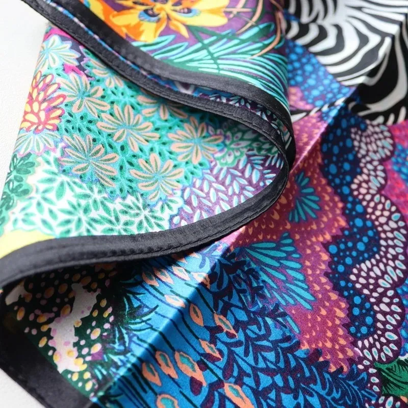 جديد 53x53 سنتيمتر النساء حك وشاح حريري شال الحجاب الحصان تصميم العلامة التجارية ساحة وشاح فاخر باندانا فولارد منديل رئيس الأوشحة