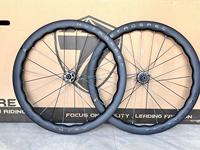 Road Bike Carbon Fibre Wheel Set Wavy RETROSPEC  Disc Brake RS 4 Bearing  700C Thru Axle Road Bicycle Carbon Wheel Set RS-H290