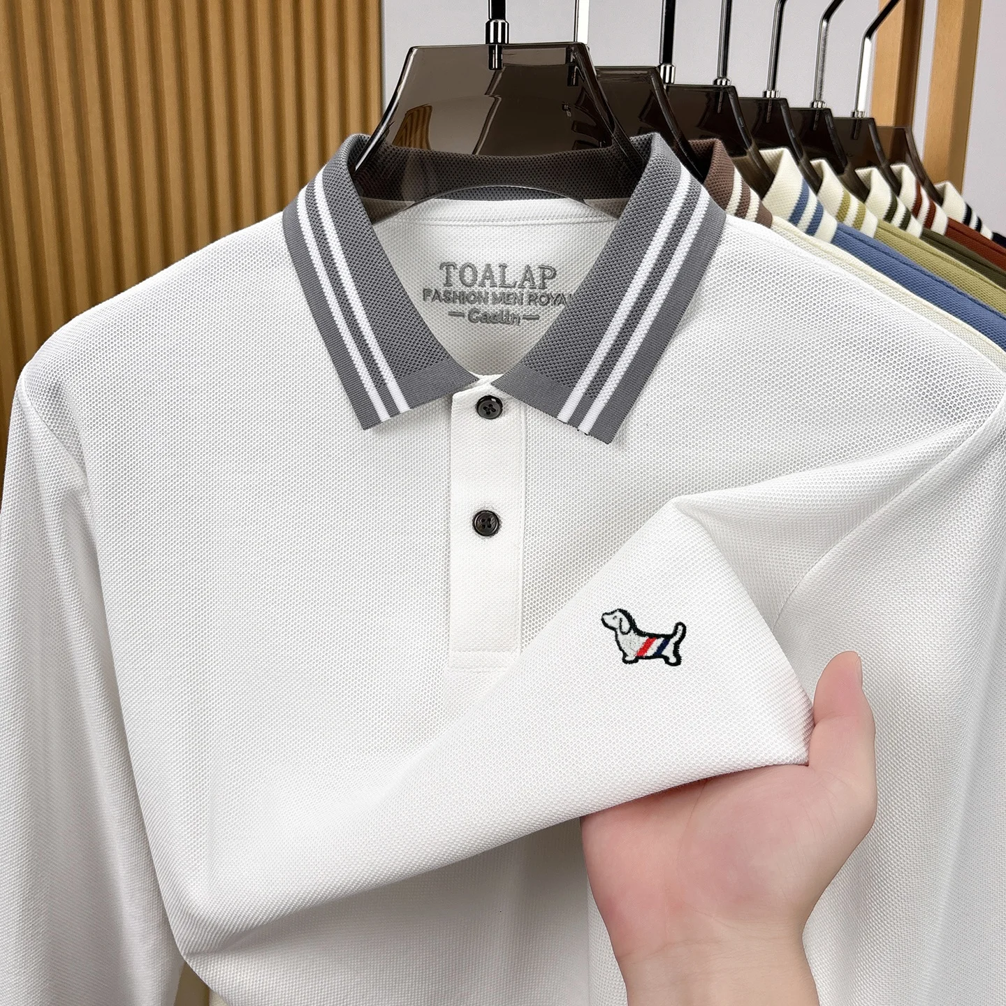 100% reine Baumwolle Langarm-Poloshirt koreanischer Casual-Stil mit geprägtem Cartoon-Hund Luxusmarke Frühling/Herbst neue Mode Herren-T-Shirt – Detail 7