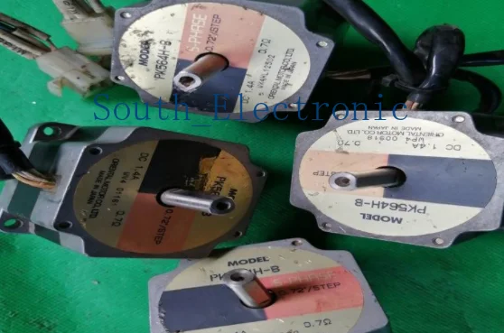 PK564H-B  stepper motor ,  In good working condition, free shipping  a