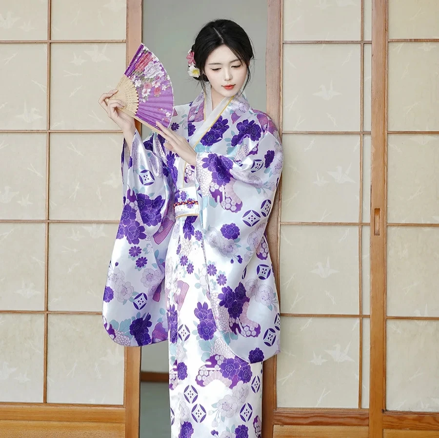 

Японское кимоно 2025: Традиционное женское платье юката для фотосессий, вечеринок и косплея