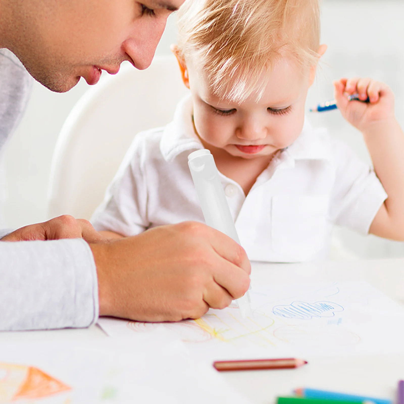 

2Pcs Premium Paint Pen Shells Empty Markers Lightweight Portable Graffiti Pen Covers Paint Markers Students Supplies