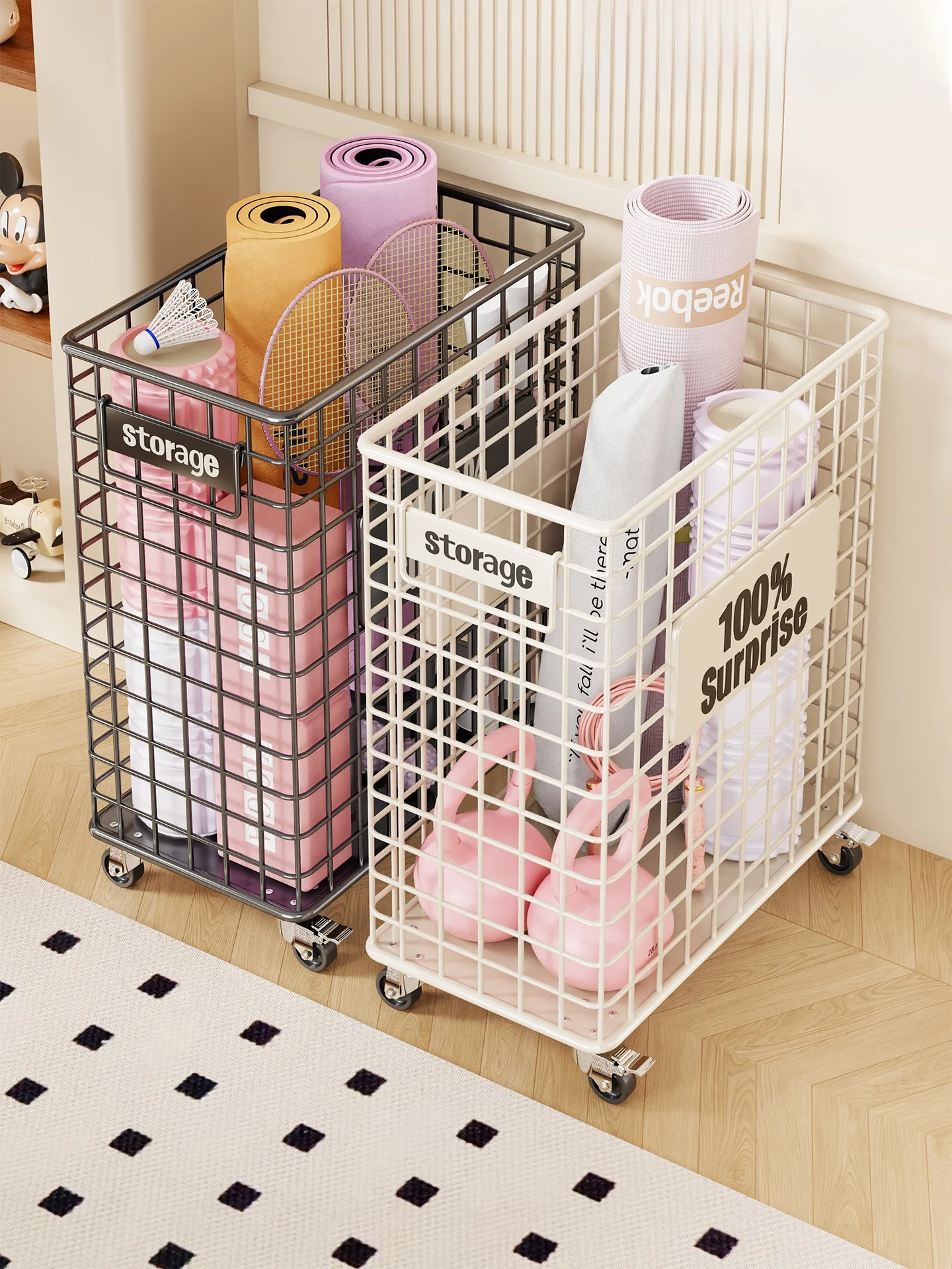 support-de-rangement-et-de-presentation-mobile-pour-clubs-de-golf-organisateur-de-balles-marque-kq-fournitures-pour-les-amateurs-de-sport-et-de-fitness