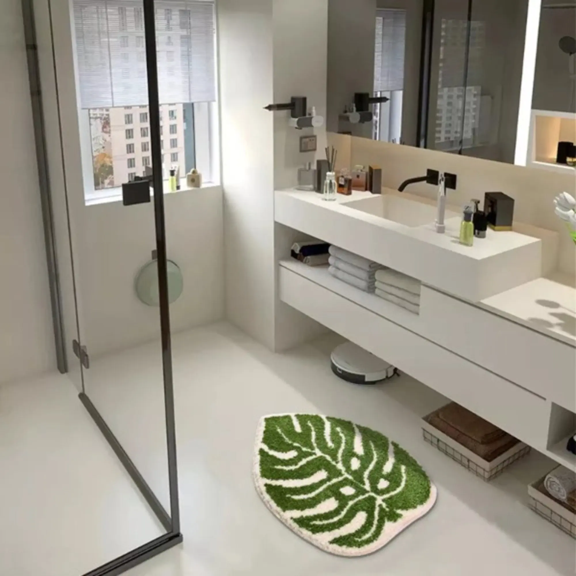 Monstera Bath Mat Leaf Shaped Bedside Carpet Botanical Soft Bathmat Green Soft Flannel Kitchen Non Slip Bath Soft Mini Rug