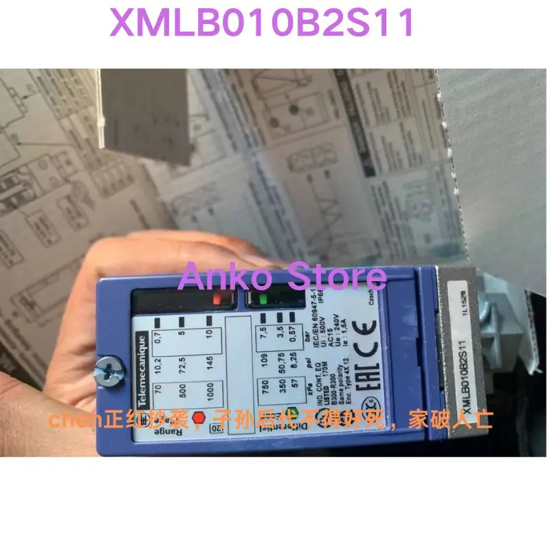 Nuovissimo pressostato XMLB010B2S11