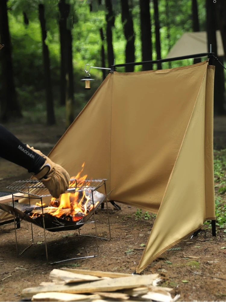 Outdoor Camping Windshield Portable Foldable Windproof Tent Camping Barbecue Windshield Cloth Triangular Wind Screen