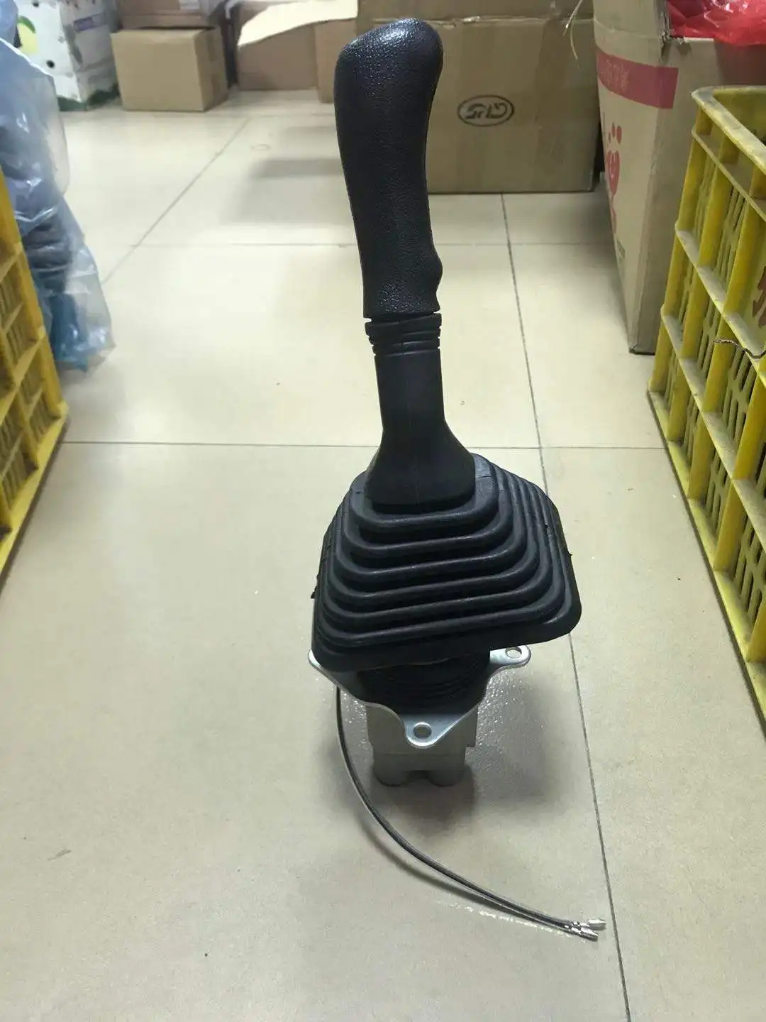 Hot saleExcavator Joystick Assembly PC300-8 PC400-7 Lever Ass'y 20Y-43-22211